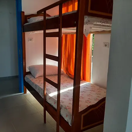 A&a Apartment Piqeras