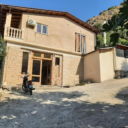 A&a Apartmán Piqeras